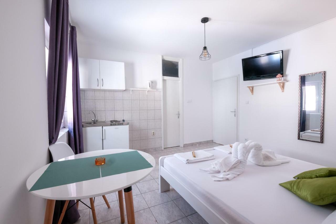 Lendas studio apartment Baška Voda Exterior foto