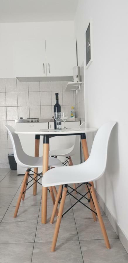 Lendas studio apartment Baška Voda Exterior foto